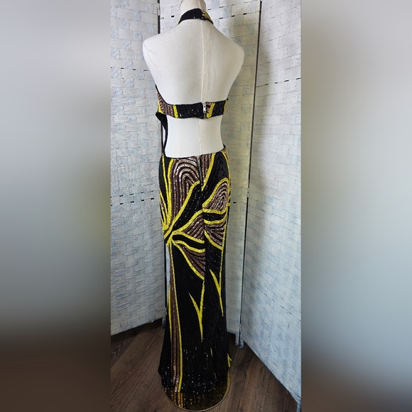 LOVE&LEMONADE GOWN - Picture 4 of 7